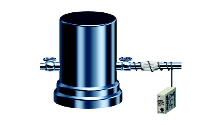 利用抗化学品腐蚀的漏液检测器，快速检测管接头处漏液并报警，减少人工巡检
