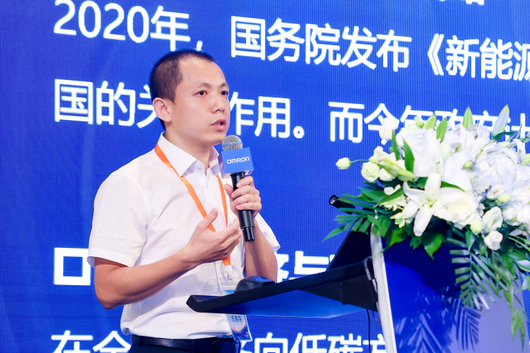 1725952771956710.jpg 6 现场发表-万克存铂纳特斯_副本_编辑.jpg